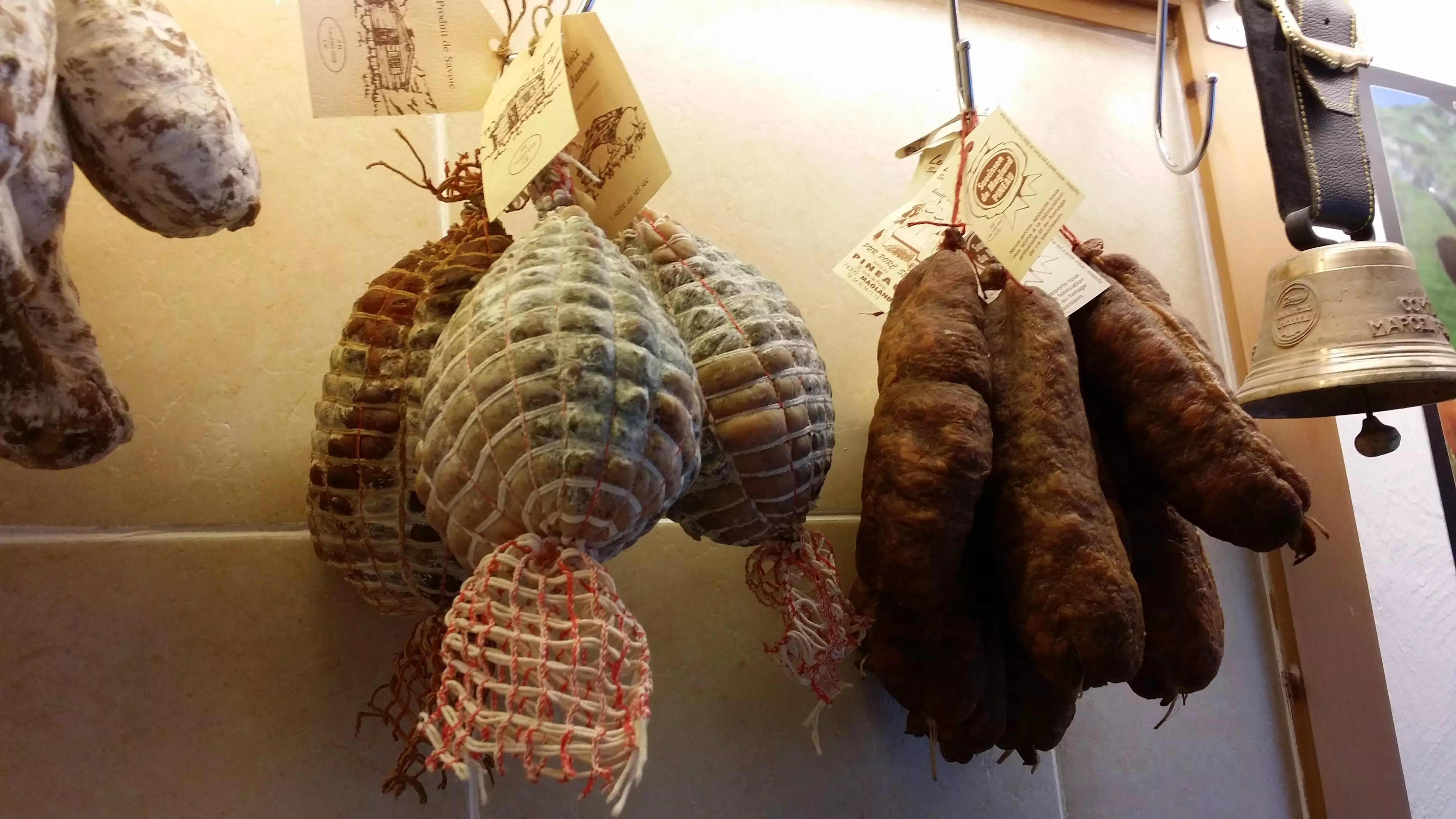 Saucisson Sec Fumé de Magland 1 pièce