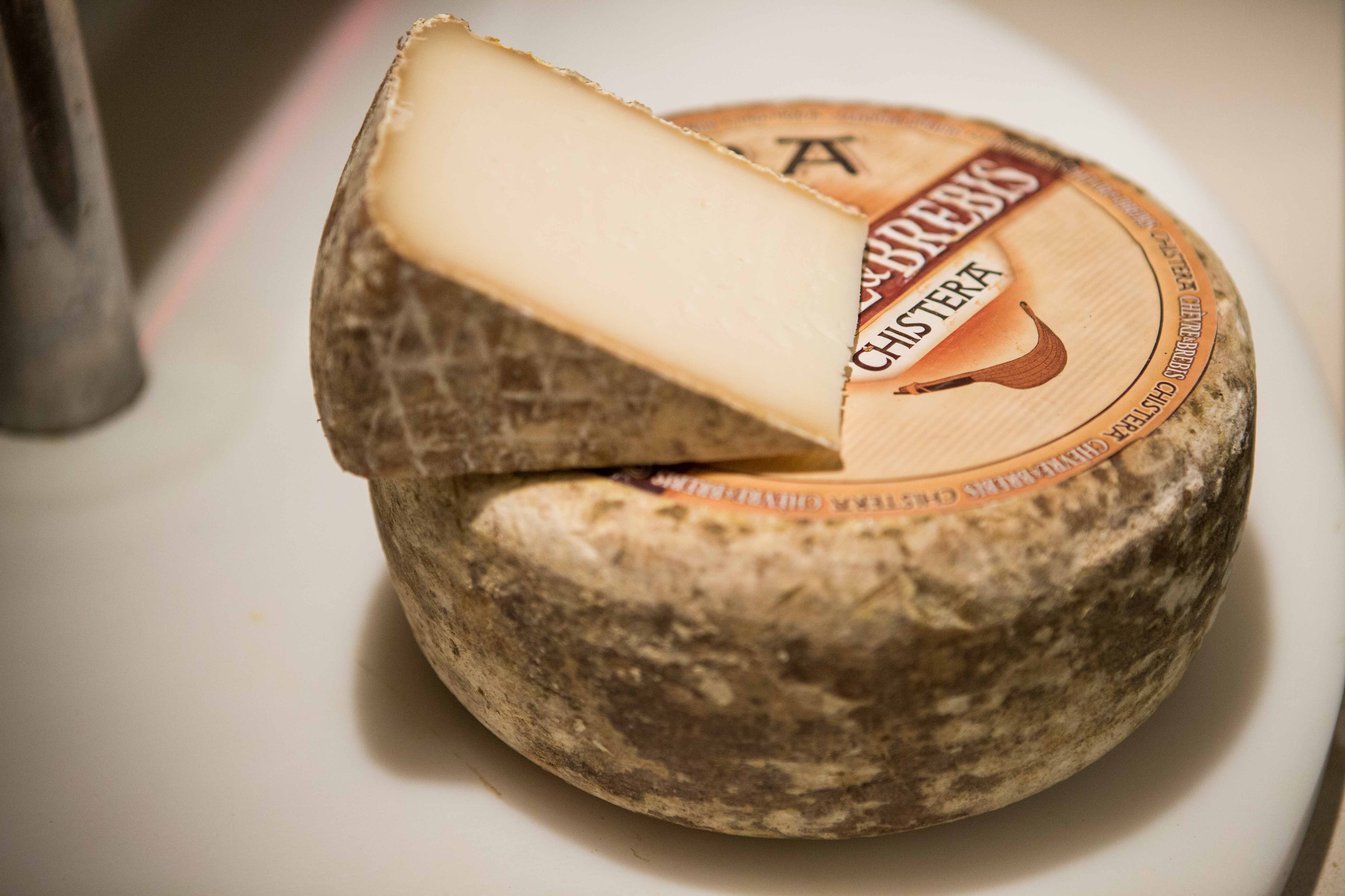 Notre produit TOMME DE BREBIS/CHEVRE \