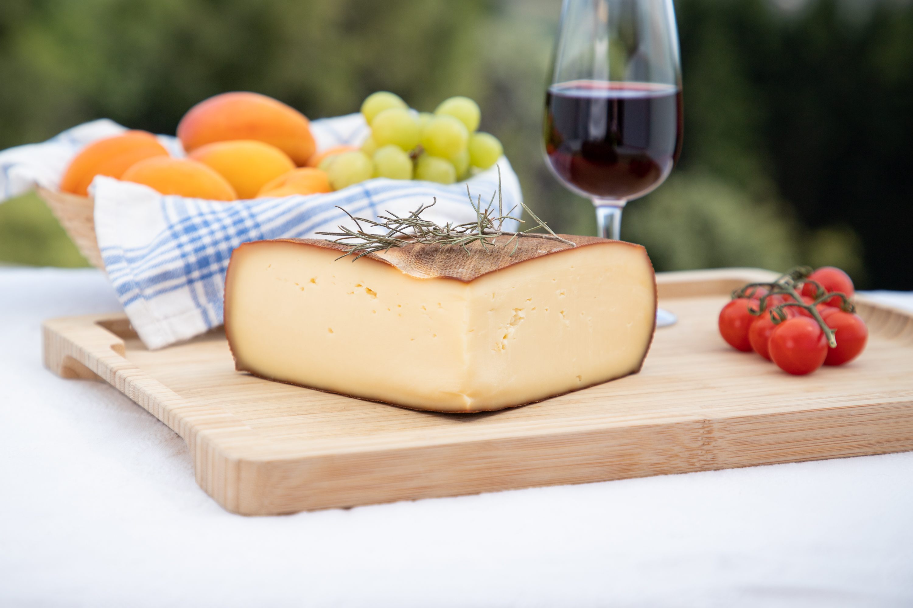 Fromage à Raclette Fumé «LE BRÉZAIN»